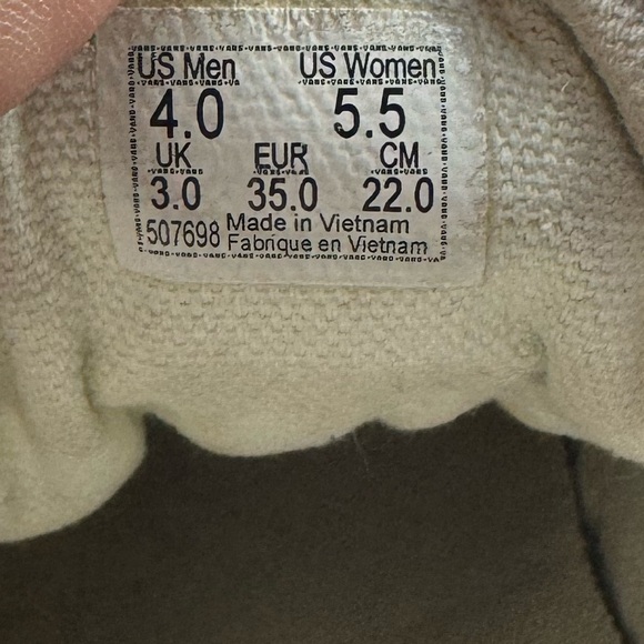 Vans burgundy old skool women’s 5.5 - Picture 6 of 6